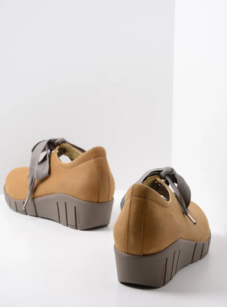 DAMES Wolky Lage Veterschoenen|Herfst/Winter<Boston - middenbruin nubuck