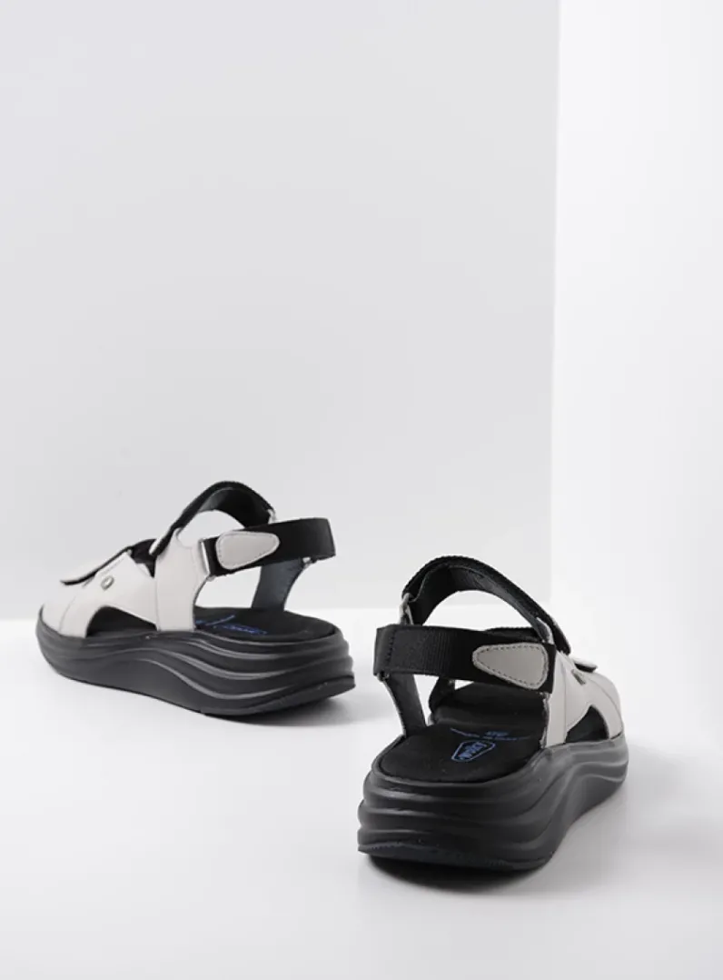 DAMES Wolky Sandalen<Cirro - gebroken wit leer