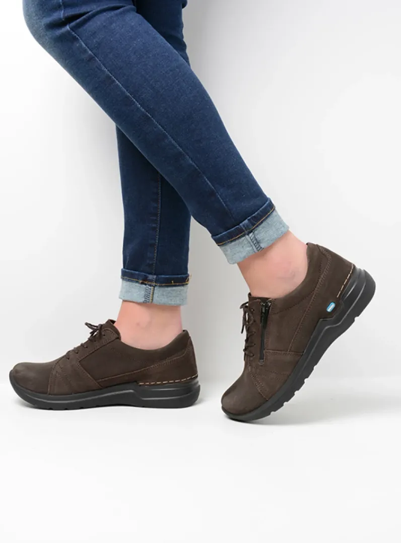 DAMES Wolky Lage Veterschoenen|Wandelschoenen<Feltwell - donkerbruin nubuck