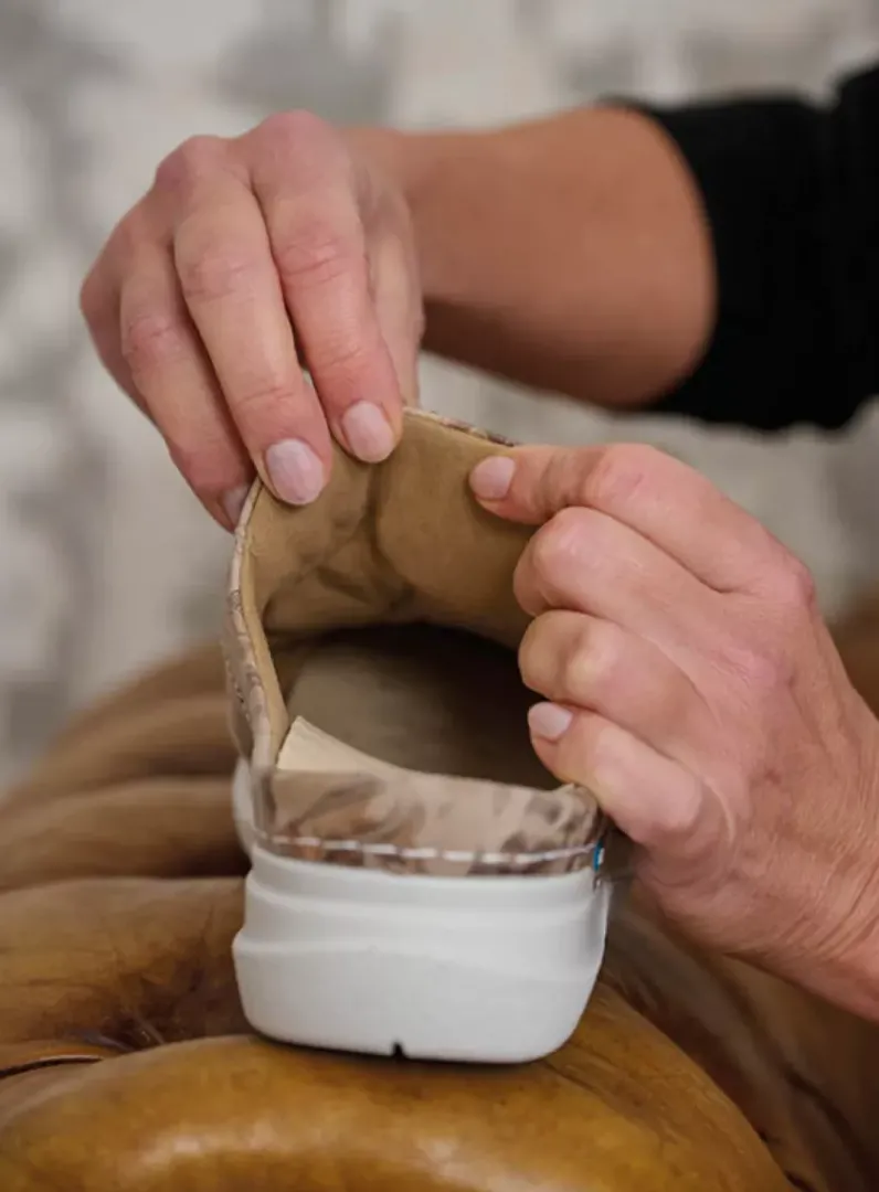 DAMES Wolky Slippers|Klompen<Holland DB - beige nubuck