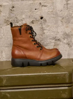 DAMES Wolky Hoge Veterschoenen|Veterlaarzen<Hope XW - cognac leer