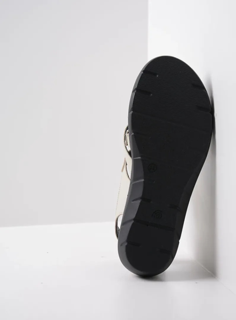 DAMES Wolky Sandalen<Ikaria - gebroken wit leer