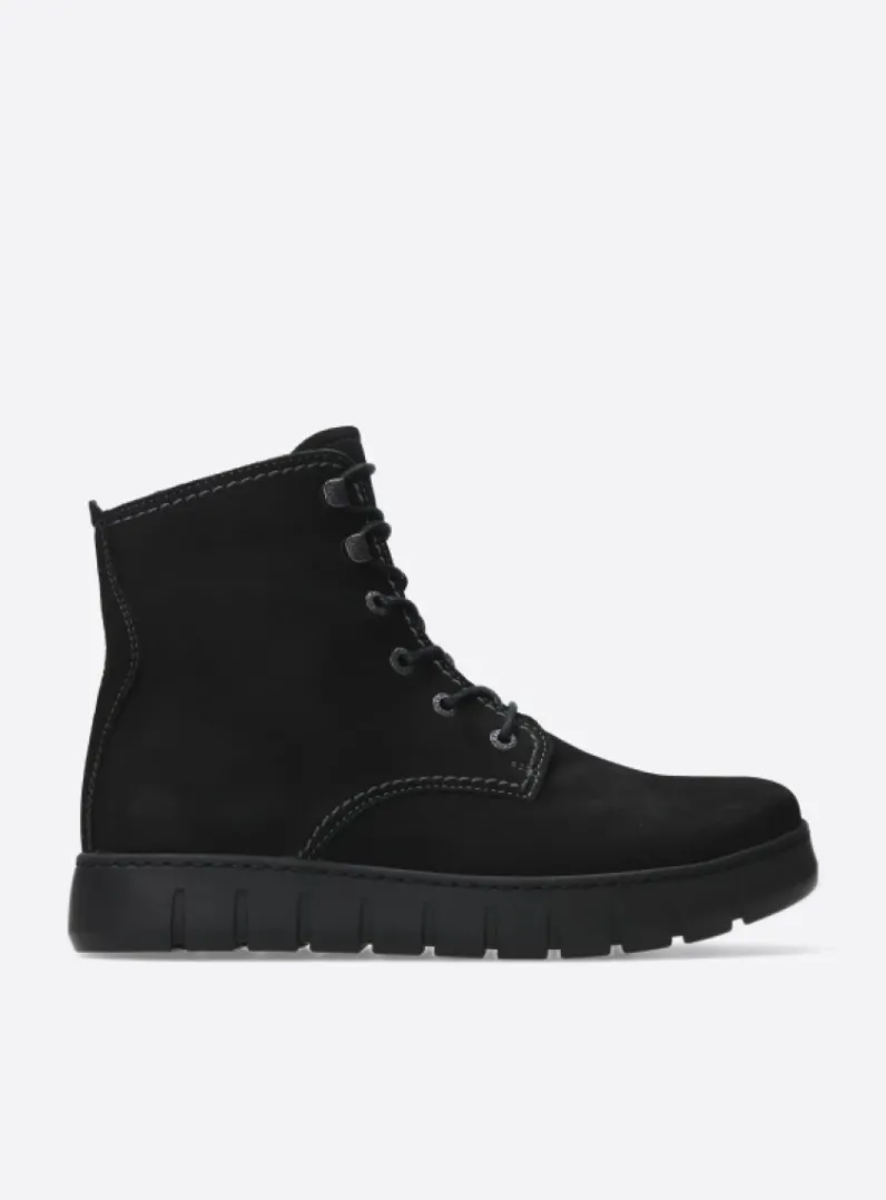 DAMES Wolky Hoge Veterschoenen|Veterlaarzen<New Wave - zwart nubuck
