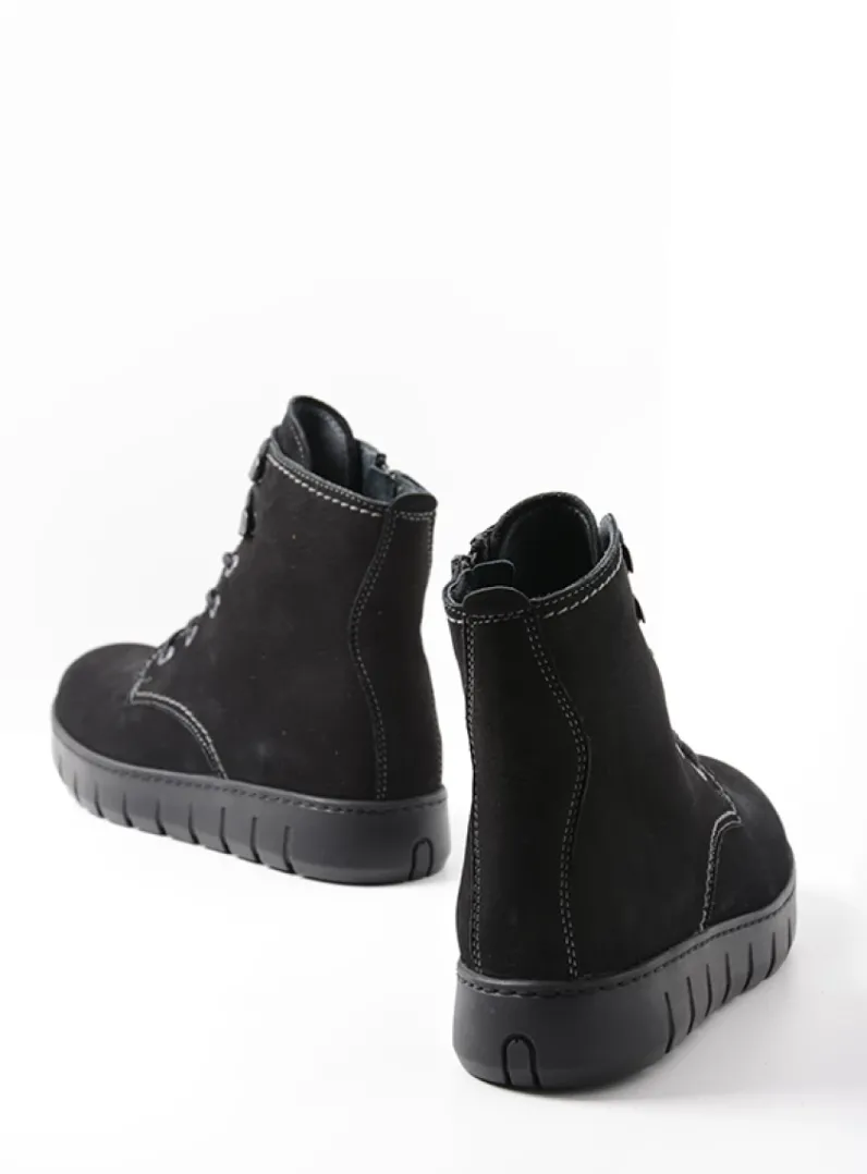 DAMES Wolky Hoge Veterschoenen|Veterlaarzen<New Wave - zwart nubuck