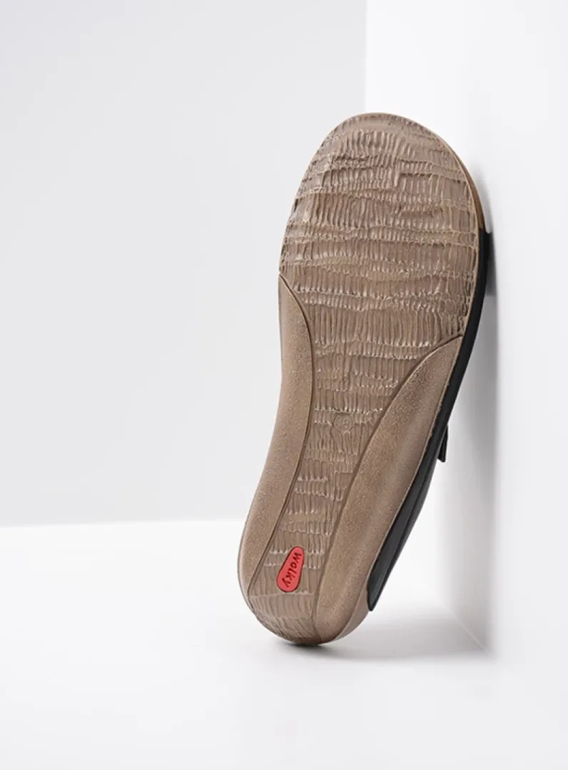 DAMES Wolky Slippers<Nomad - zwart geolied leer