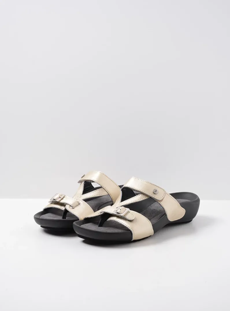 DAMES Wolky Slippers<O'Connor - goud leer