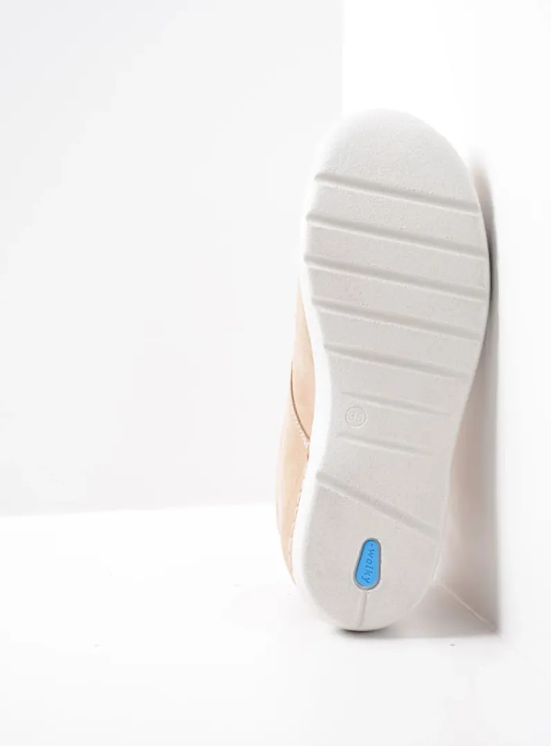 DAMES Wolky Hoge Veterschoenen|Wandelschoenen<Truth DB - beige nubuck