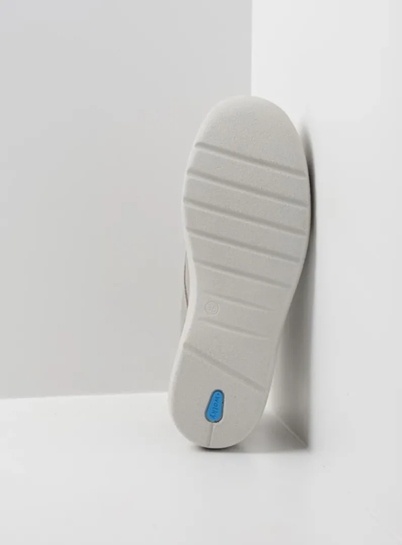 DAMES Wolky Hoge Veterschoenen|Wandelschoenen<Truth HV - lichtgrijs nubuck