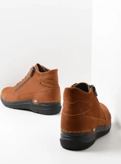 DAMES Wolky Hoge Veterschoenen|Wandelschoenen<Why - cognac nubuck