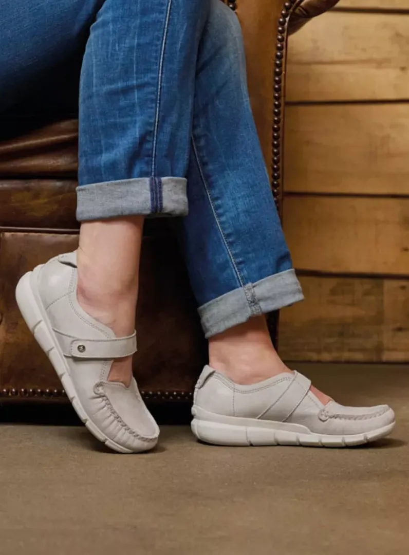 DAMES Wolky Bandschoenen<Yukon - gebroken wit effectleer